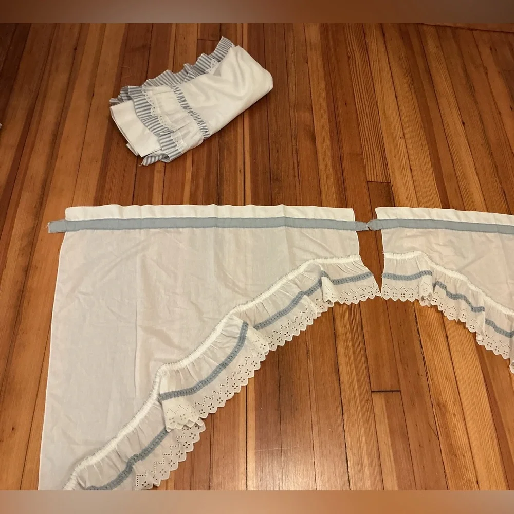 Vintage Shabby Chic Ruffled Curtains